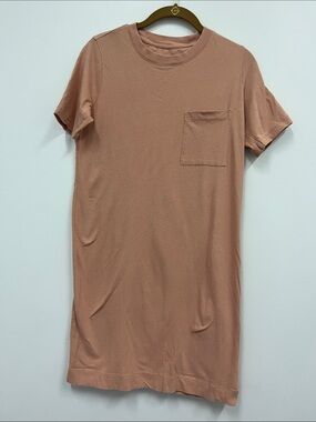 Everlane Short-Sleeve Pocket Tee Shirt dress in Dusty Rose Size XS